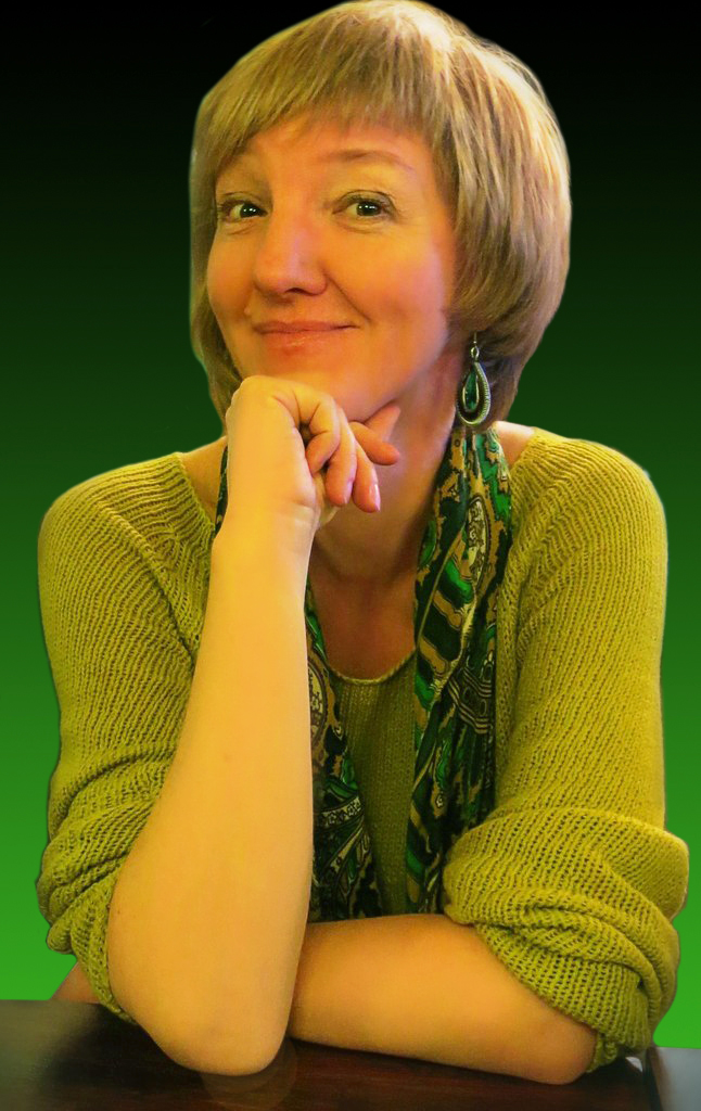Марина Новикова Психолог-консультант, экзистенциальный психотерапевт, ведущая групп. Санкт-Петербург Тел.: +7 (951)651-59-15